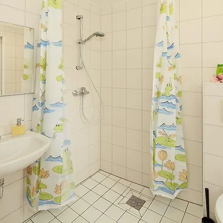 Wollenberg Apartman *